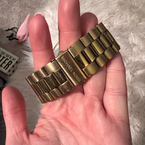 Michael Kors runway watch - Picture 4 of 8